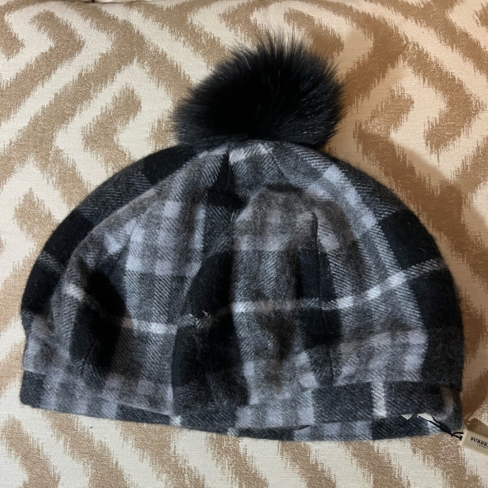 Authentic NWT Burberry winter hat. Just perfection